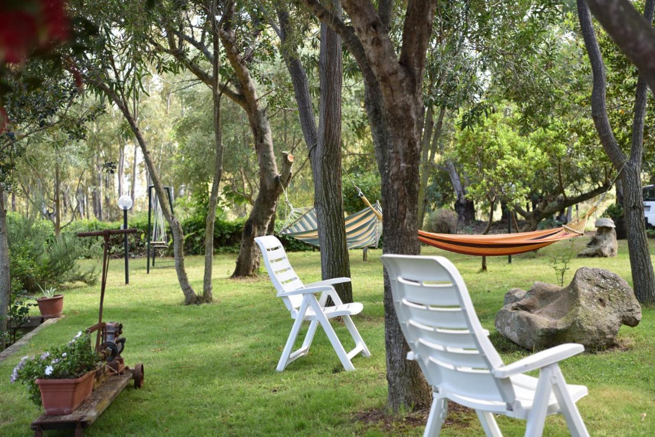 B&B Is Murdegus Tortoli Bagian luar foto