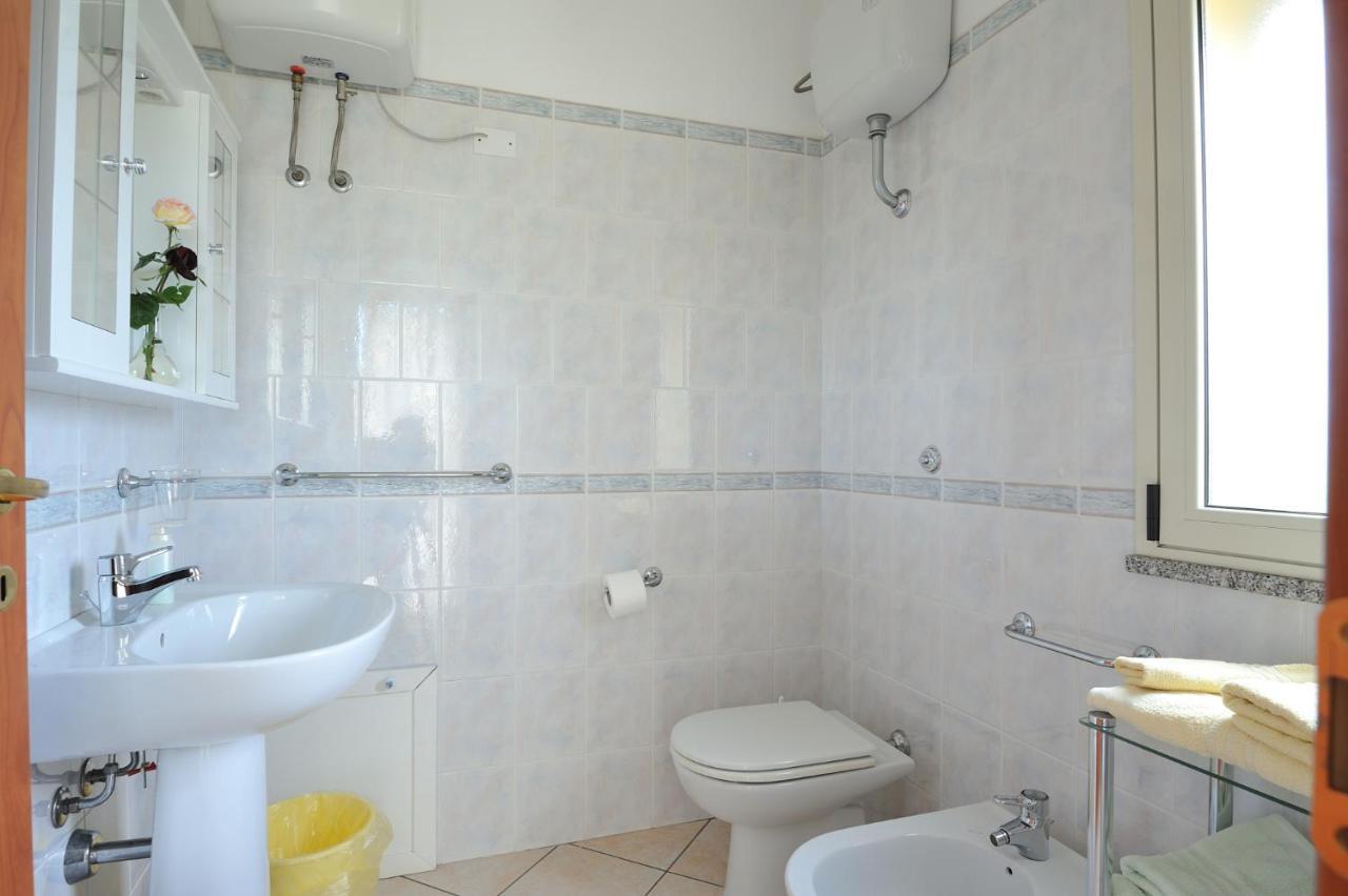 B&B Is Murdegus Tortoli Bagian luar foto