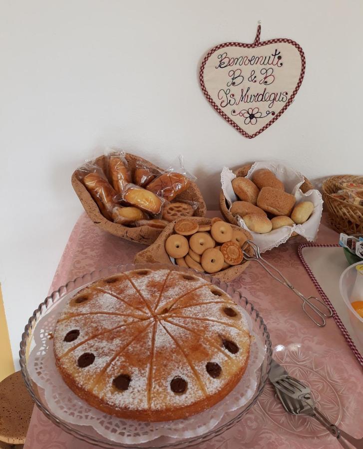 B&B Is Murdegus Tortoli Bagian luar foto