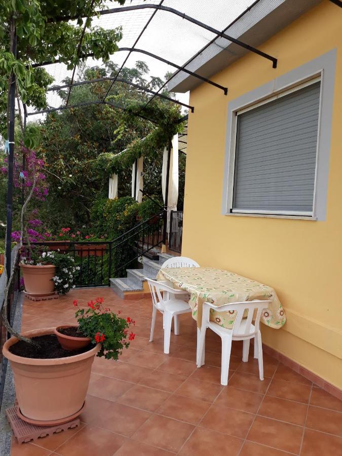 B&B Is Murdegus Tortoli Bagian luar foto