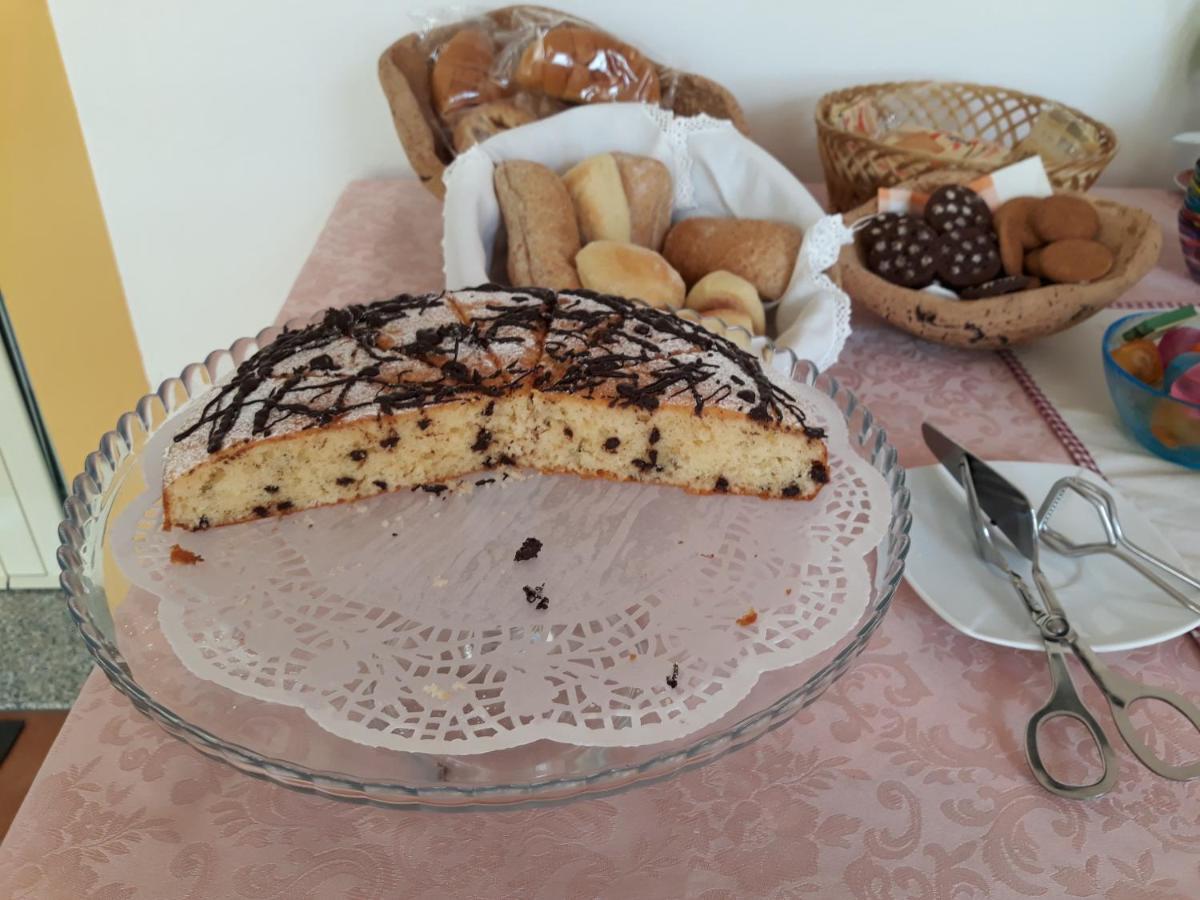 B&B Is Murdegus Tortoli Bagian luar foto